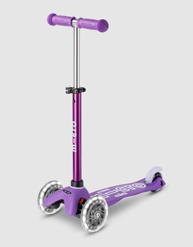 Micro Mini Deluxe LED Scooter