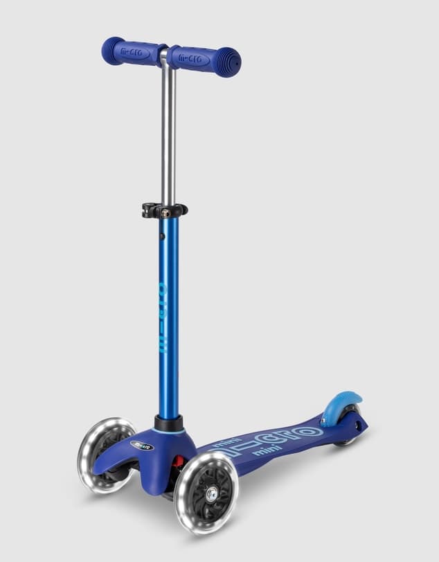 Micro Mini Deluxe LED Scooter