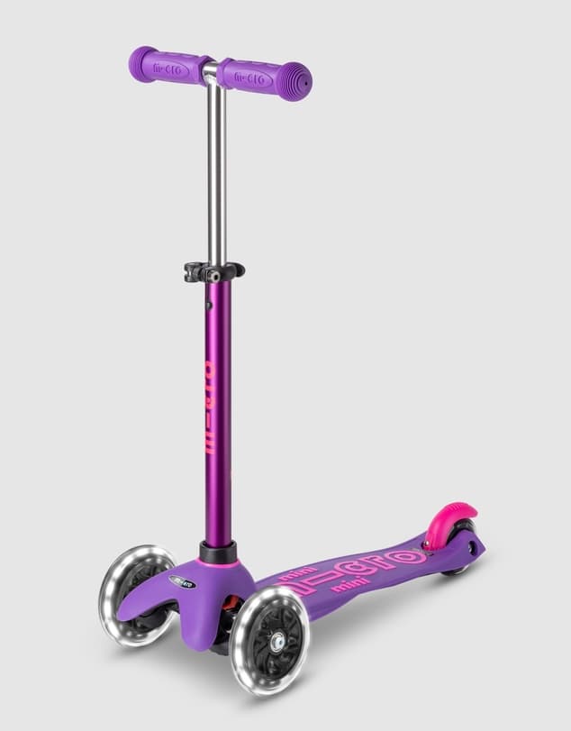 Micro Mini Deluxe LED Scooter