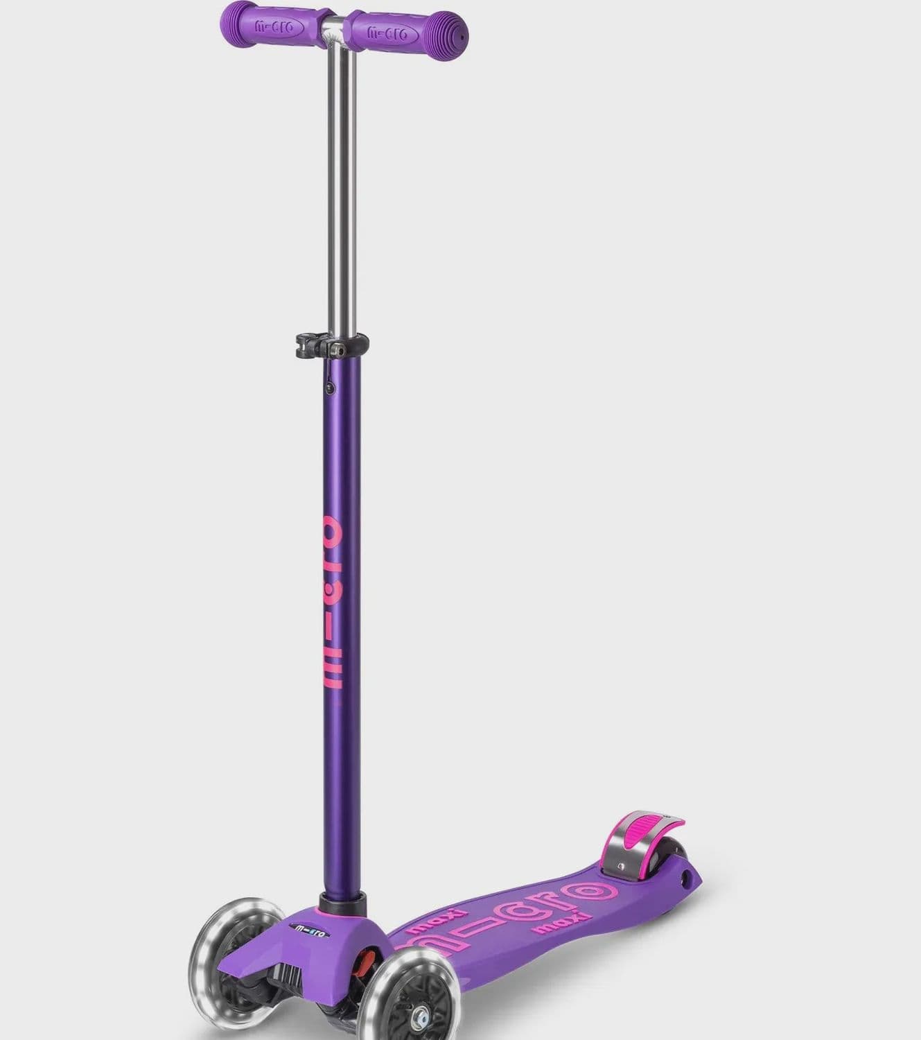 Micro Maxi Deluxe LED Scooter