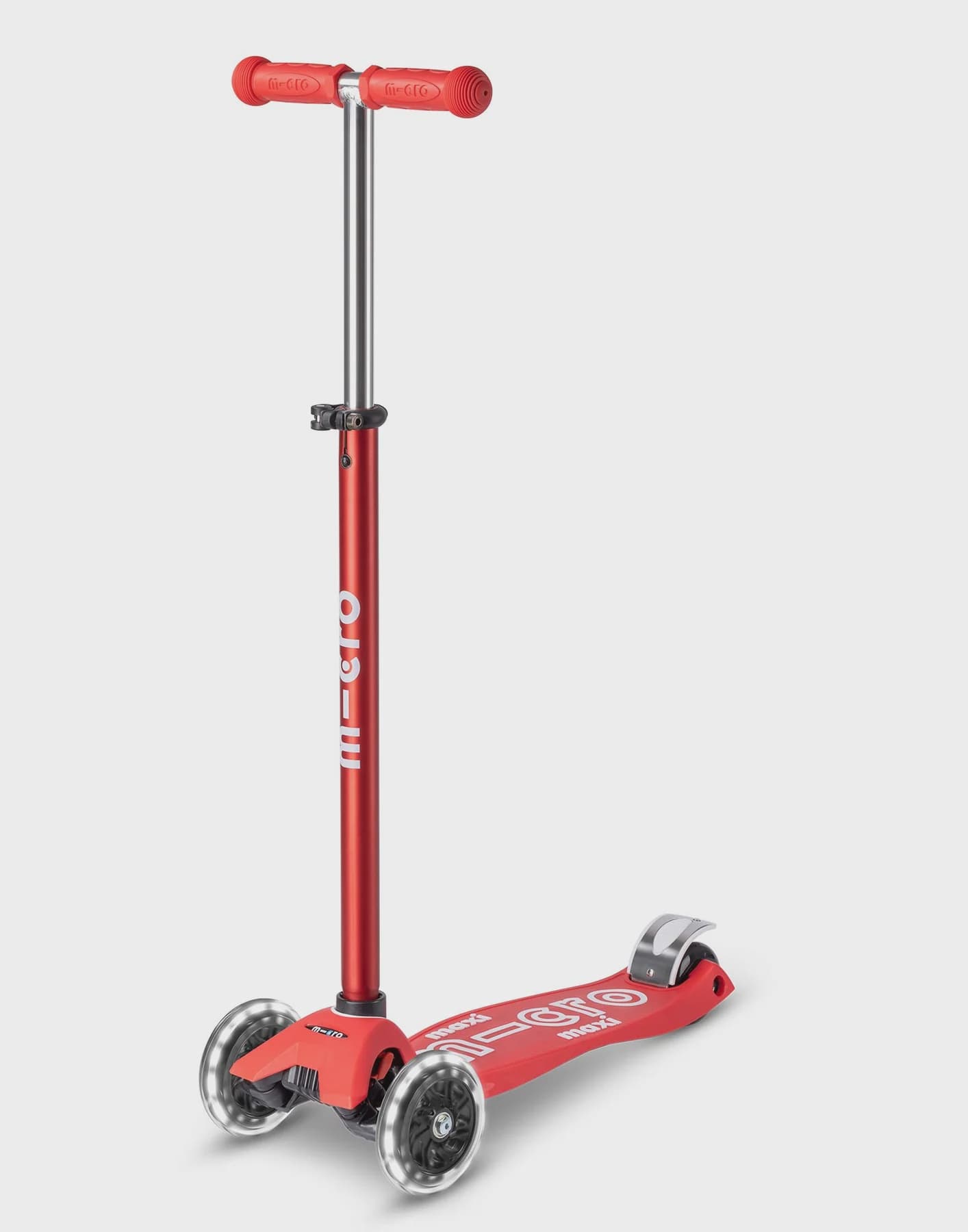 Micro Maxi Deluxe LED Scooter